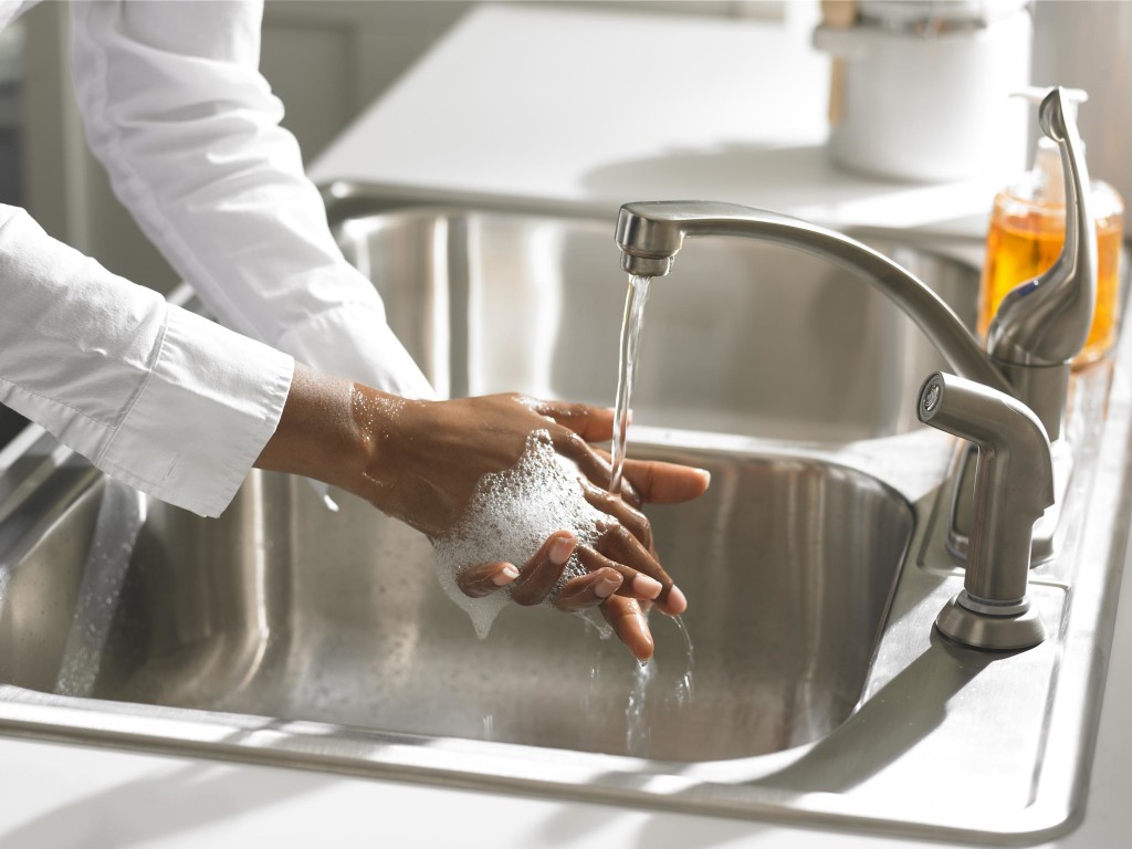 How To Promote Proper Hand Washing In A Commercial Kitchen