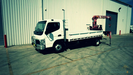 Mitsubishi-Canter-Crane-Truck