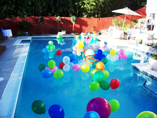 Pool Decorations