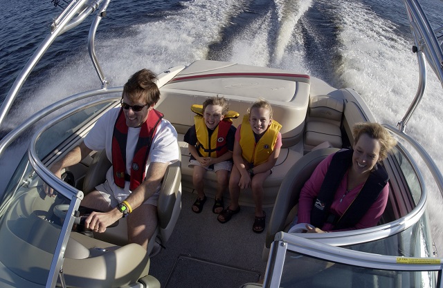 Life-Jackets-to-Keep-You-Safe