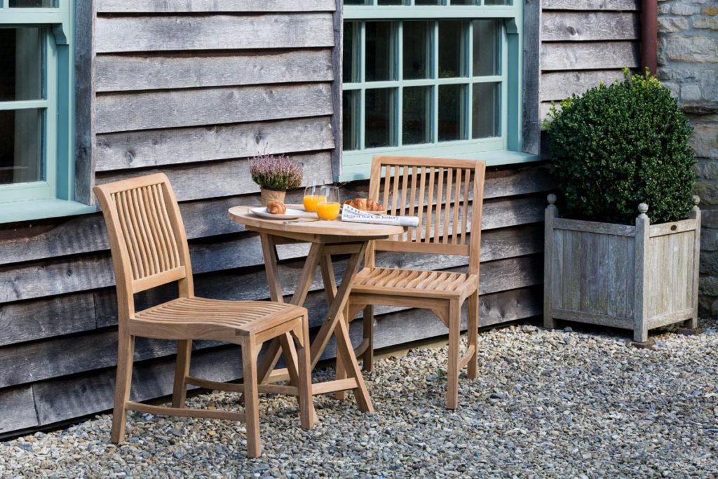 teak outdoor table and chairs