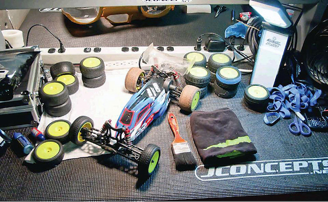 Cleaning RCcar
