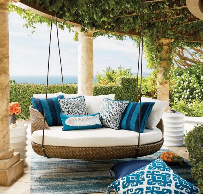 gorgeous outdoor patio swing