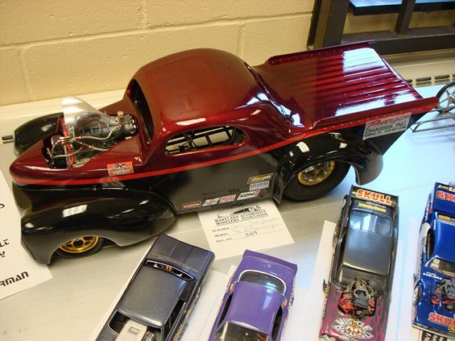 Large scale model kit race car