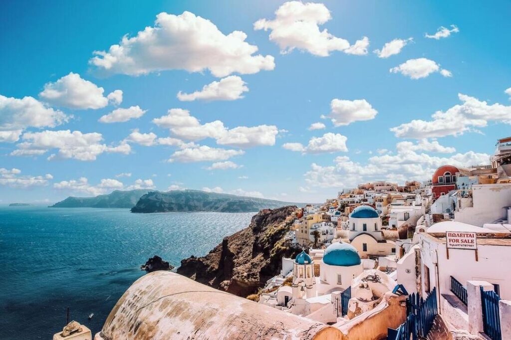 Beautiful sea and sky in Santorini