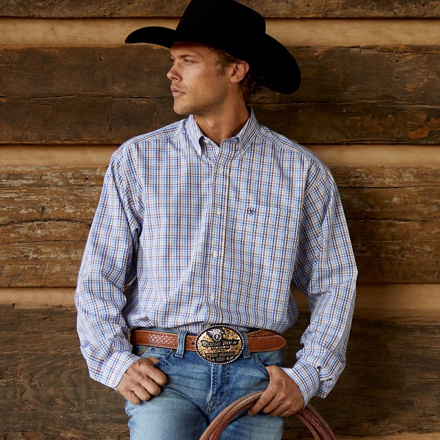 man wearing Western wear