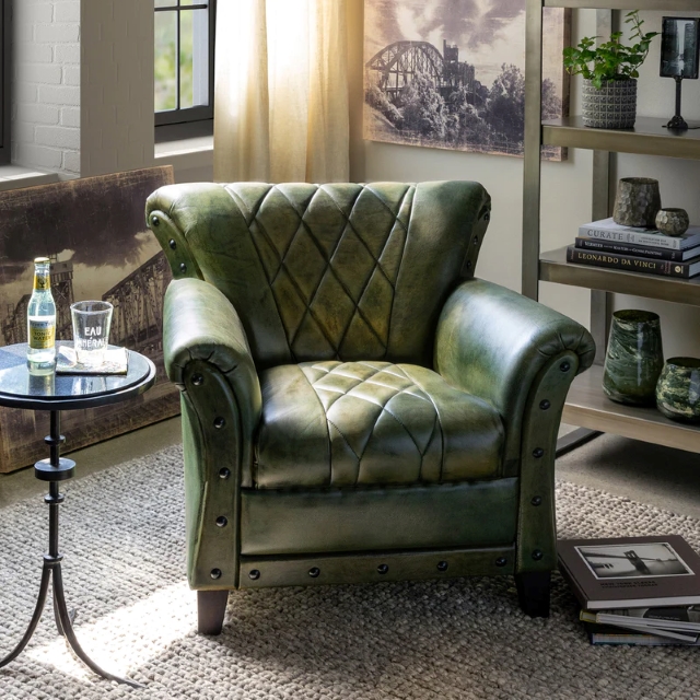 armchair in leather with side table