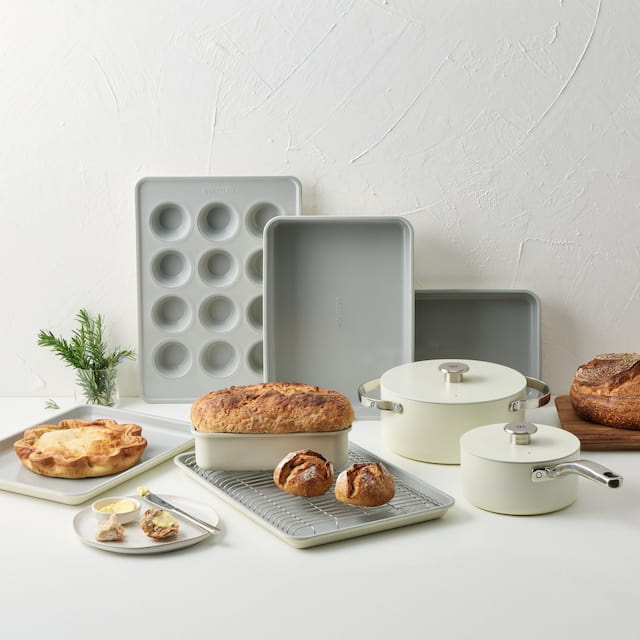white-kitchen-set