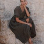 ivy-jack-dreamy-bubble-tiered-maxi-dress-khaki