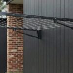 Wall clothesline